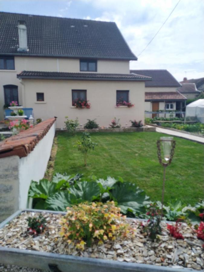 A La Maison Du Bonheur Lanty-sur-Aube Ngoại thất bức ảnh